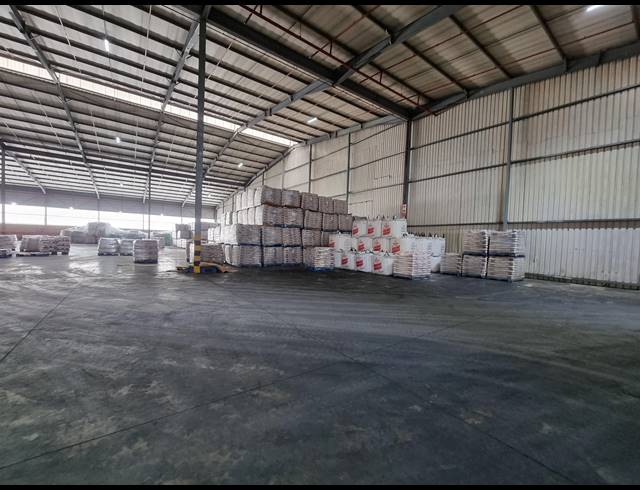10,614M² WAREHOUSE TO LET IN MOBENI